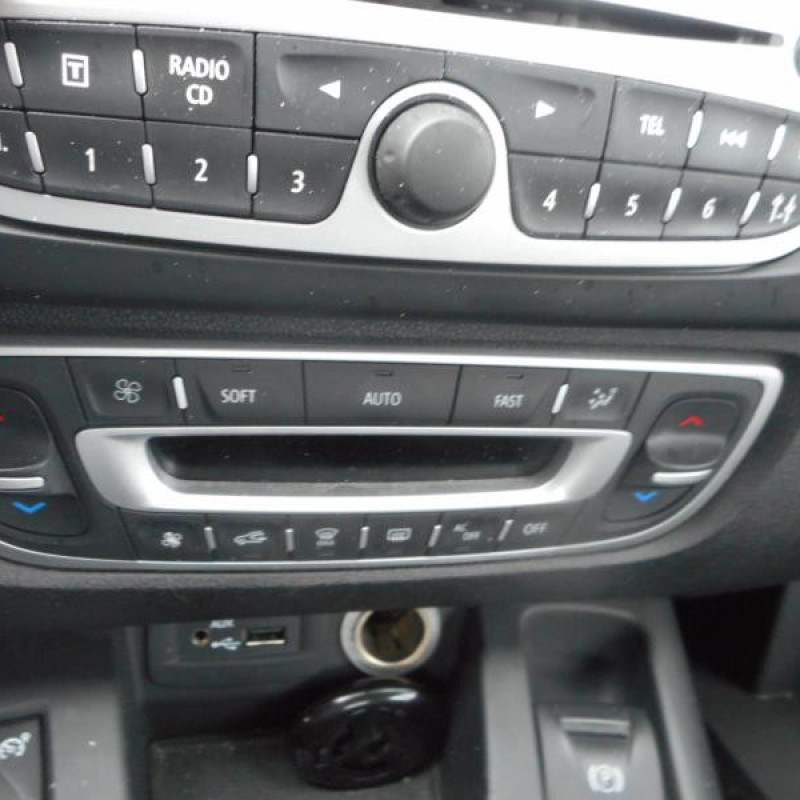 Poignee interieur avant droit RENAULT SCENIC 3 Photo n°10