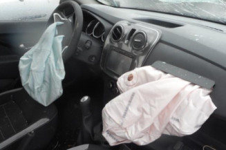 Poignee interieur avant gauche DACIA SANDERO 2