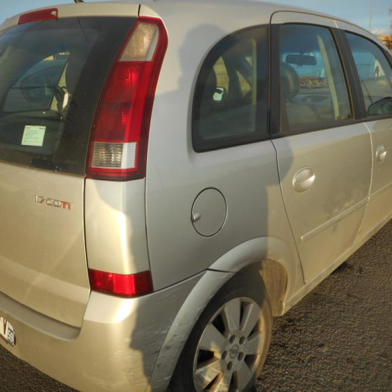 Poignee porte avant droit OPEL MERIVA A Photo n°6