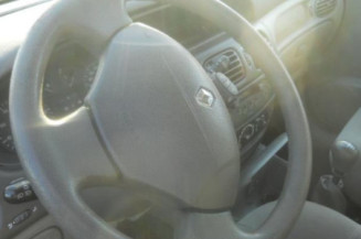 Pompe de direction RENAULT SCENIC 1