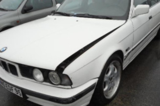 Optique avant secondaire droit (feux)(clignotant) BMW SERIE 5 E34