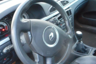 Pompe de direction RENAULT LAGUNA 2