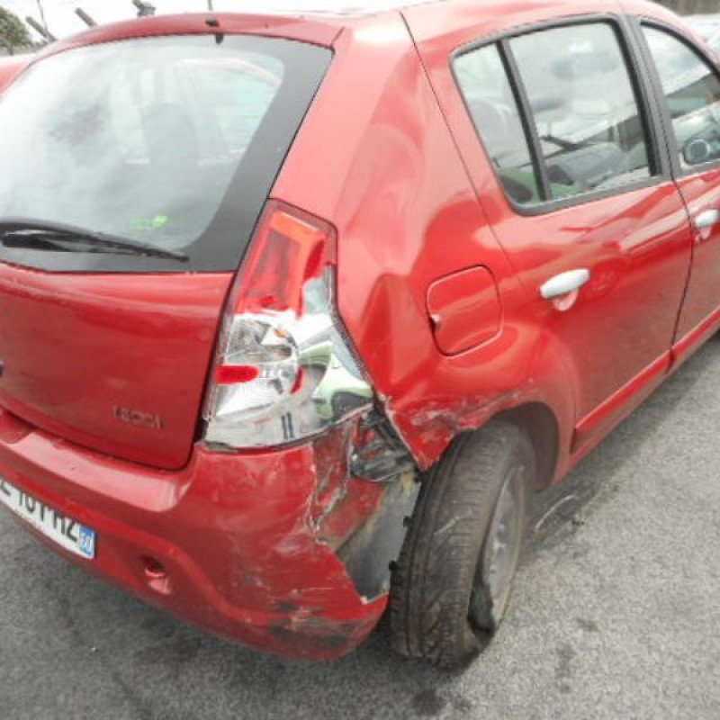 Attache ceinture arriere centrale DACIA SANDERO 1 Photo n°6