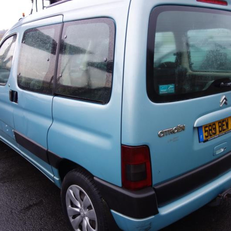 Vitre arriere droit CITROEN BERLINGO 1 Photo n°4