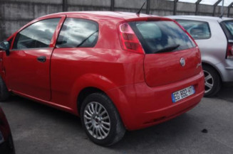 Poignee porte avant gauche FIAT GRANDE PUNTO