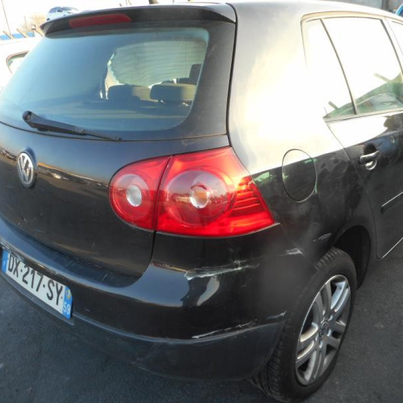 Vitre avant droit VOLKSWAGEN GOLF 5 Photo n°3