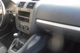 Vitre avant droit VOLKSWAGEN GOLF 5