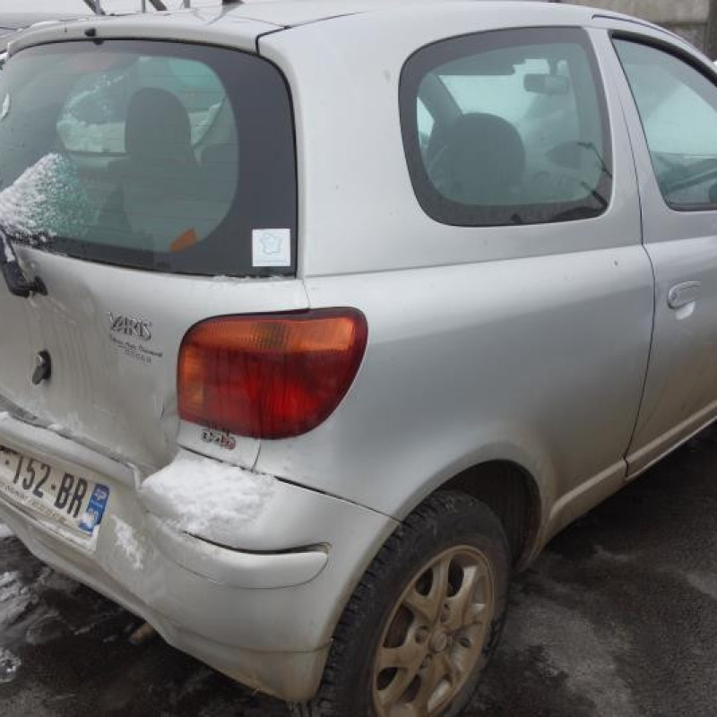 Poignee porte avant droit TOYOTA YARIS 1 Photo n°6