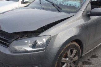 Poignee porte avant droit VOLKSWAGEN POLO 5