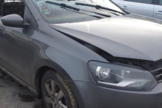 Poignee porte avant droit VOLKSWAGEN POLO 5