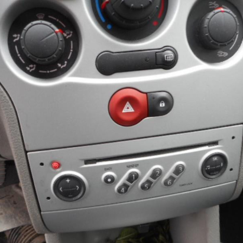 Poignee interieur arriere droit RENAULT MODUS Photo n°9