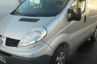 Charniere de porte avant droit RENAULT TRAFIC 2