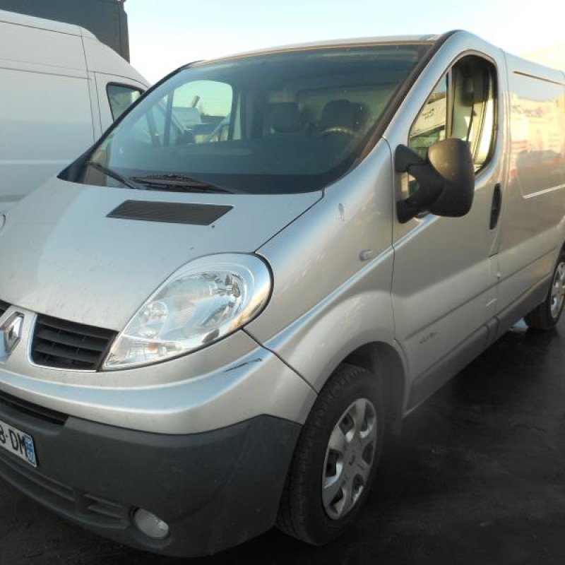 Charniere de porte avant droit RENAULT TRAFIC 2 Photo n°1