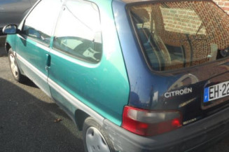 Optique avant secondaire gauche (feux)(clignotant) CITROEN SAXO