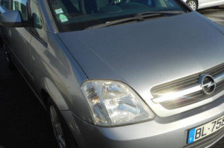 Poignee porte avant droit OPEL MERIVA A