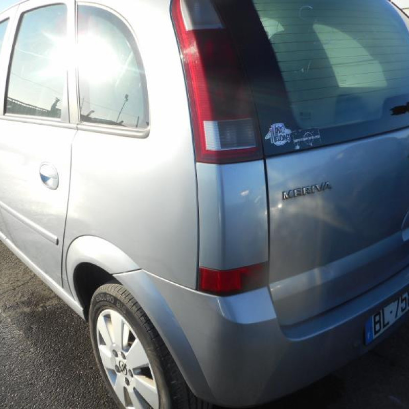 Poignee porte avant droit OPEL MERIVA A Photo n°7