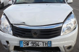 Poignee interieur avant droit DACIA SANDERO 1