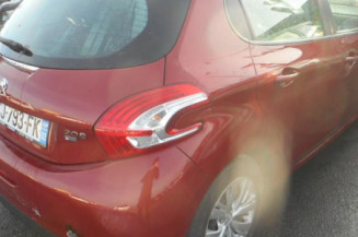 Charniere de porte arriere gauche PEUGEOT 208 1