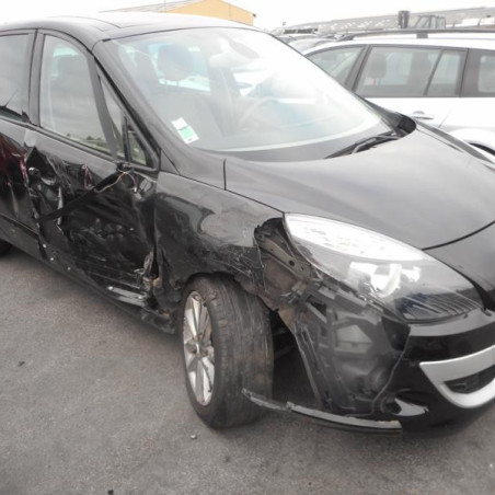 Vitre arriere droit RENAULT SCENIC 3