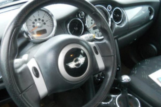 Poignee interieur avant droit MINI MINI 1 R50/R53