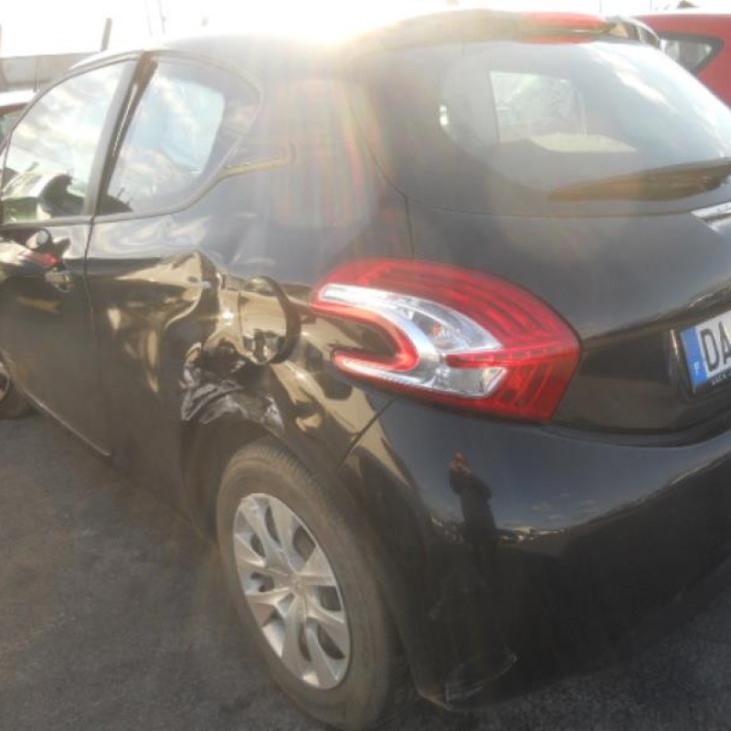 Poignee porte avant gauche PEUGEOT 208 1 Photo n°8