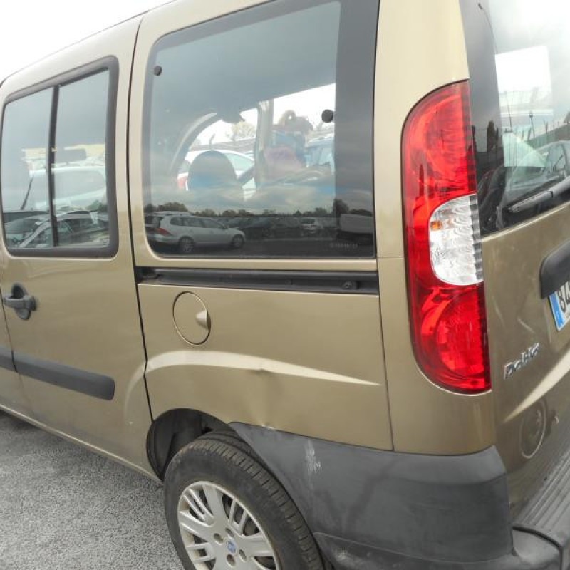 Porte laterale gauche FIAT DOBLO 1 Photo n°10