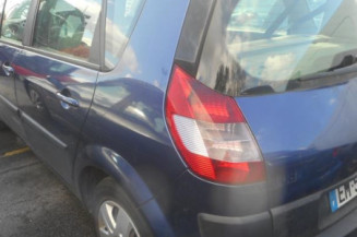 Pare choc arriere RENAULT SCENIC 2