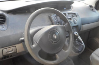 Pare choc arriere RENAULT SCENIC 2