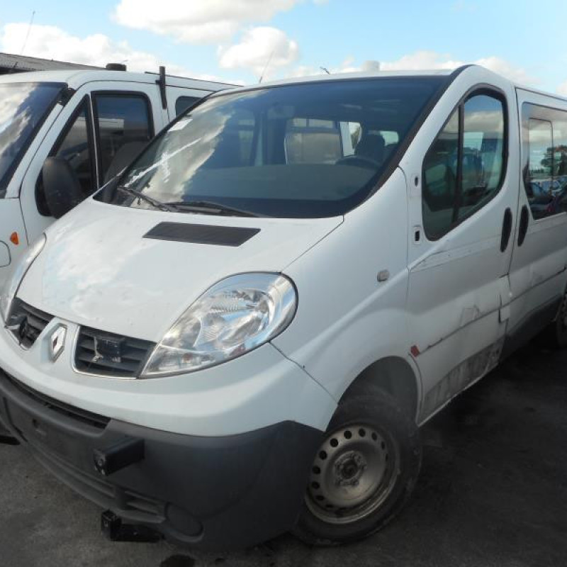 Poignee porte laterale gauche RENAULT TRAFIC 2 Photo n°5