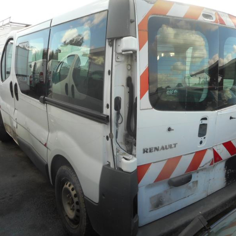 Poignee porte laterale gauche RENAULT TRAFIC 2 Photo n°6