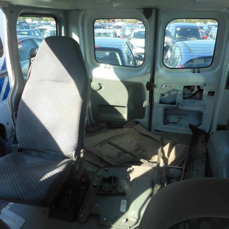 Poignee porte laterale gauche RENAULT TRAFIC 2 Photo n°9