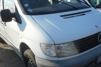 Optique avant secondaire gauche (feux)(clignotant) MERCEDES VITO 638