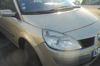 Poignee porte avant gauche RENAULT SCENIC 2