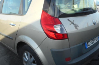 Poignee porte avant gauche RENAULT SCENIC 2