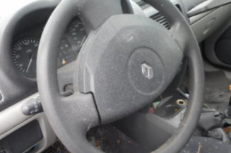 Poignee interieur arriere droit RENAULT CLIO 2