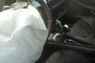 Poignee interieur arriere gauche RENAULT CLIO 4