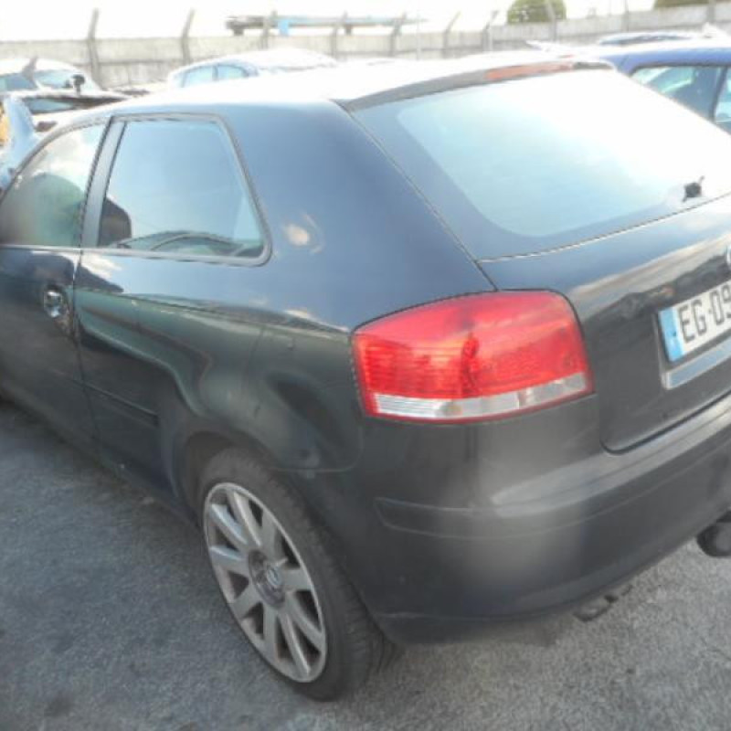 Pare choc arriere AUDI A3 2 Photo n°7