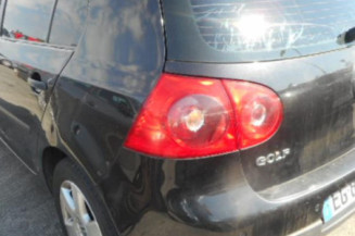 Pare choc arriere VOLKSWAGEN GOLF 5