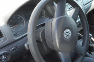 Pare choc arriere VOLKSWAGEN GOLF 5