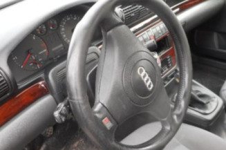 Poignee porte arriere droit AUDI A4 1