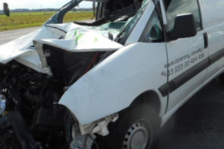 Poignee porte avant gauche CITROEN JUMPY 1