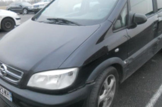 Pare choc arriere OPEL ZAFIRA A