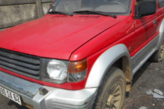 Porte avant droit MITSUBISHI PAJERO 2