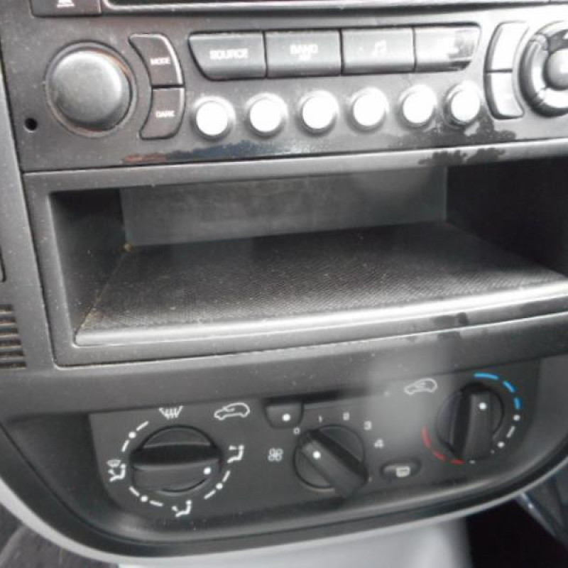 Poignee interieur avant droit CITROEN C3 1 Photo n°9