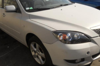 Feu arriere secondaire droit (feux) MAZDA 3 1