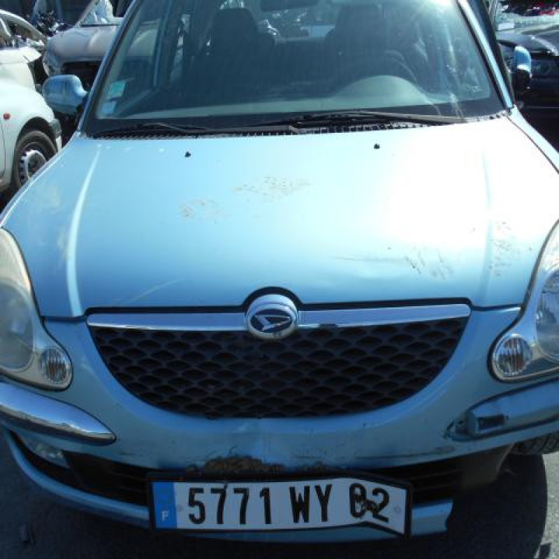 Feu arriere principal droit (feux) DAIHATSU SIRION 1 Photo n°4