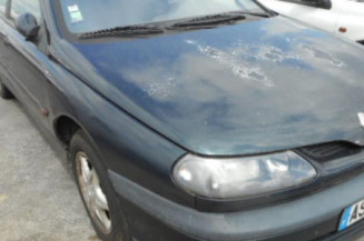 Pompe de direction RENAULT LAGUNA 1