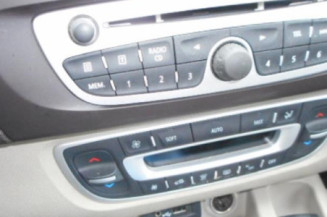 Poignee interieur avant droit RENAULT SCENIC 3