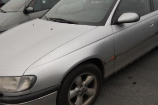 Pompe de direction OPEL OMEGA B