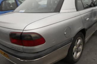 Pompe de direction OPEL OMEGA B